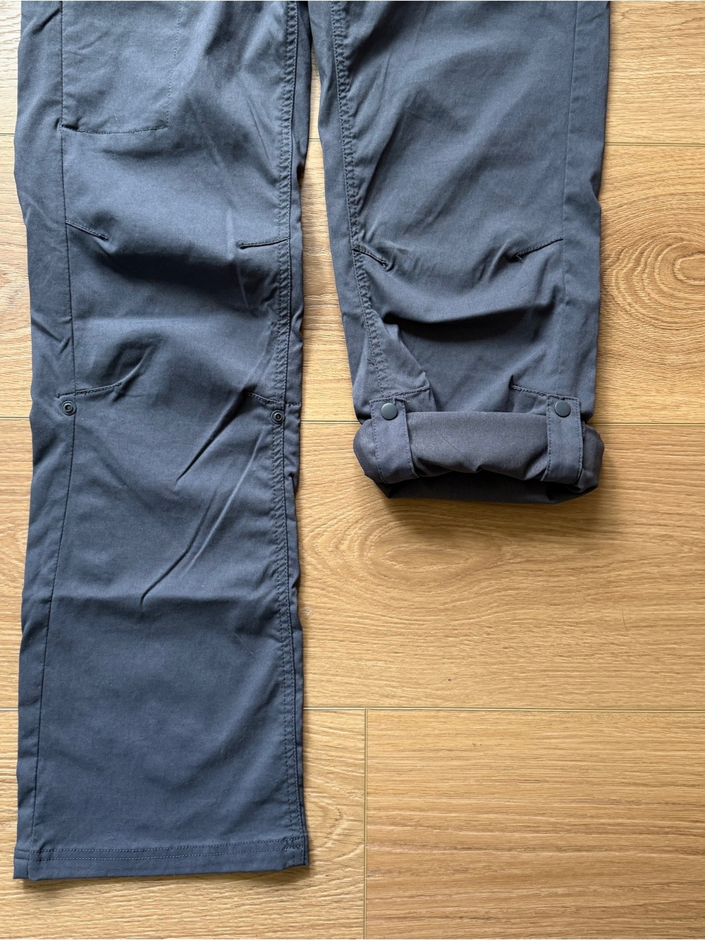 Prana Halle Straight Stretch Dark Grey Women Sz 10 Hiking Travel Comfort Roll Up - Picture 3 of 9